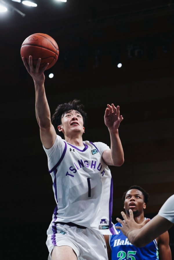高效两双！隰泰诚12中7贡献17分11板外加2助2断 三分4中2