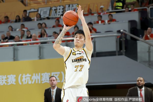 收费如何？网传张镇麟练习  营青训学员6天7899元 成人学员4299元