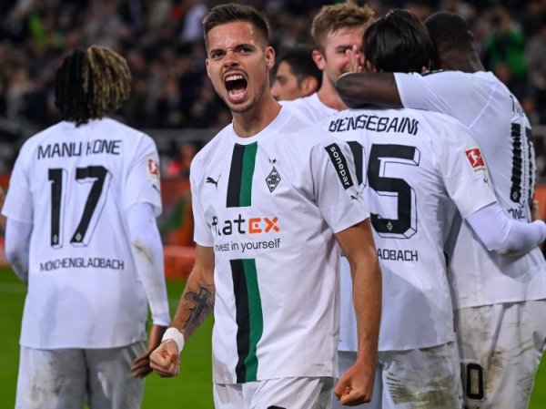 德天空：库迪西亚正与门兴中场球员魏格尔谈判，年薪300万欧-400万欧