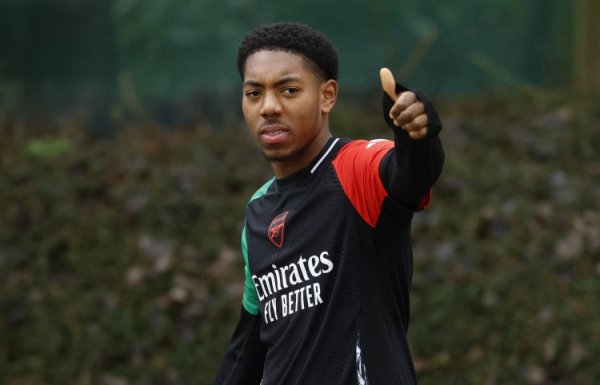 斯凯利对抗成功11次、抢断3次、被犯规6次，均为阿森纳队内最多