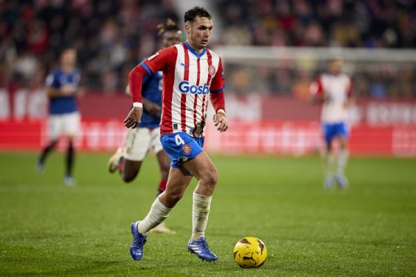 都体：尤文找维阿替代者，有意阿尔诺-马丁内斯、多多、辛戈等人