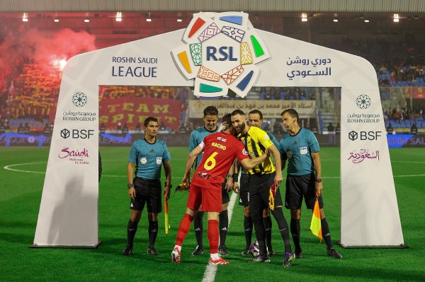 不受诱惑！马卡：皇马是少数未出售球员给沙特的俱乐部之一