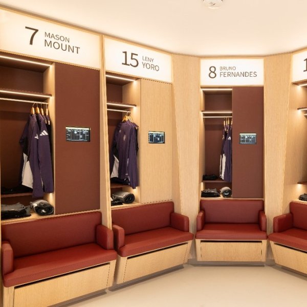 耗资5000万镑！曼联官方：卡灵顿基地男子一线队大楼正式竣工