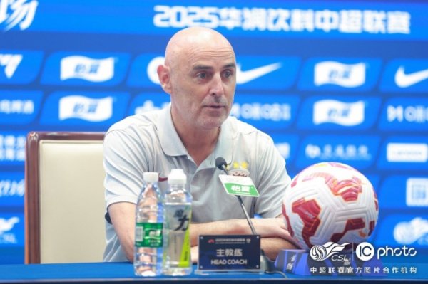 穆斯卡特：梅伦多对球队策略  的适应令人满意，我们对他充满信心