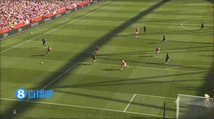 换正式赛事  就要命了！卡拉菲奥里传送球  被断，好在对手打门没进