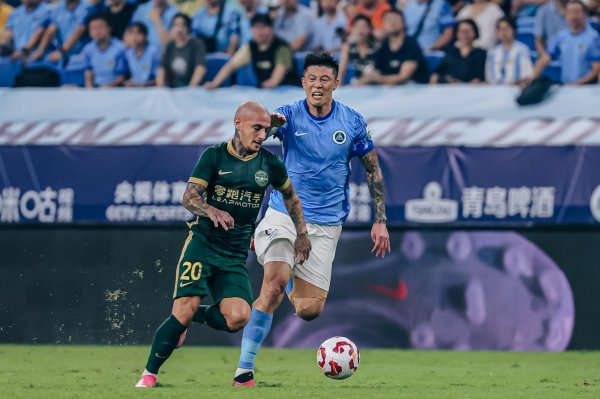 连场中超传射，米特里策成2012年以来第4位做到这点的浙江球员