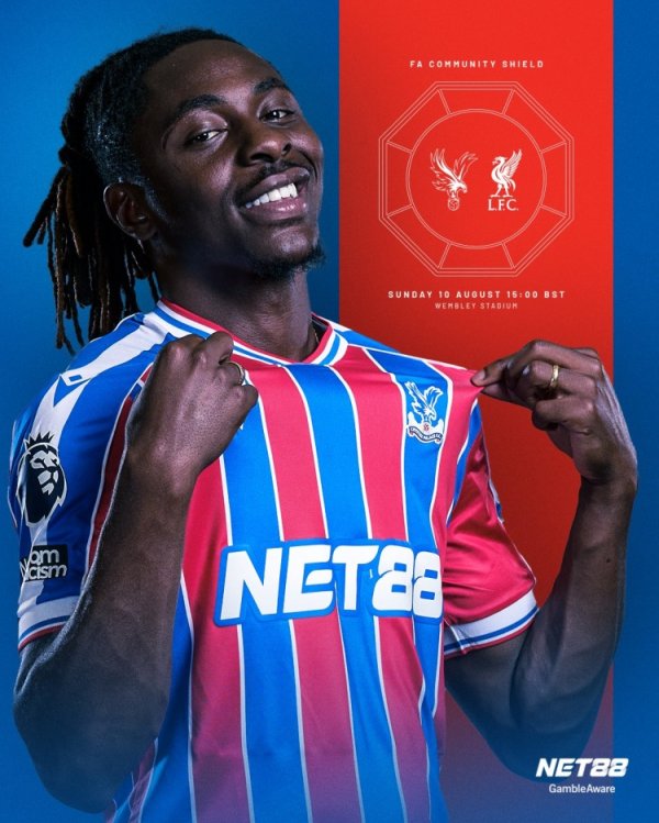 水晶宫发布社区盾杯对阵利物浦海报：埃泽单人出镜