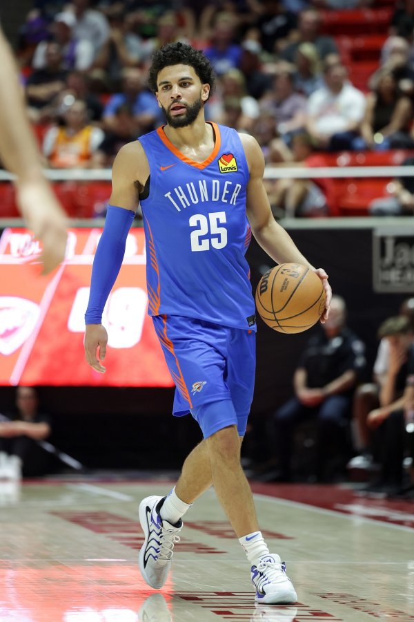 戴格诺特：阿杰伊-米切尔赛事  节奏放慢了 他防卫  端表现让我振奋