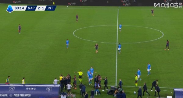 火药味爆了💥劳塔罗与孔蒂场边爆发冲突，被拉开后仍隔空对喷