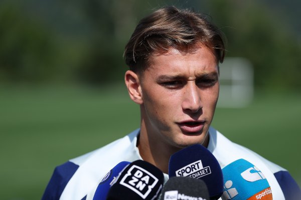 F-埃斯波西托：今晚的得分  让我激动，我和齐沃指导教练员有着特殊的纽带