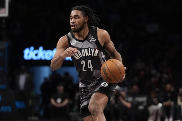 卡梅隆-托马斯：我本质是个积分  手 对手防卫  给我什么我就拿什么