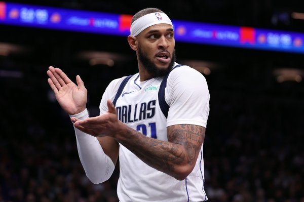 揭幕战对阵马刺！队记：加福德降为小概率出战 埃克萨姆缺阵