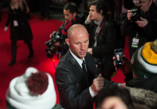 尼基-巴特：曼城员工都来曼联令人难以置信，皇马巴萨不会这样