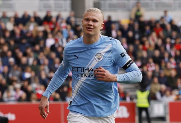 曼晚评分：哈兰德奥赖利8分，阿克仅获5分，福登多库赖因德斯6分