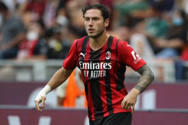 卡拉布里亚：我来自米兰，那有梦幻般球迷我相信帕纳辛纳科斯也有